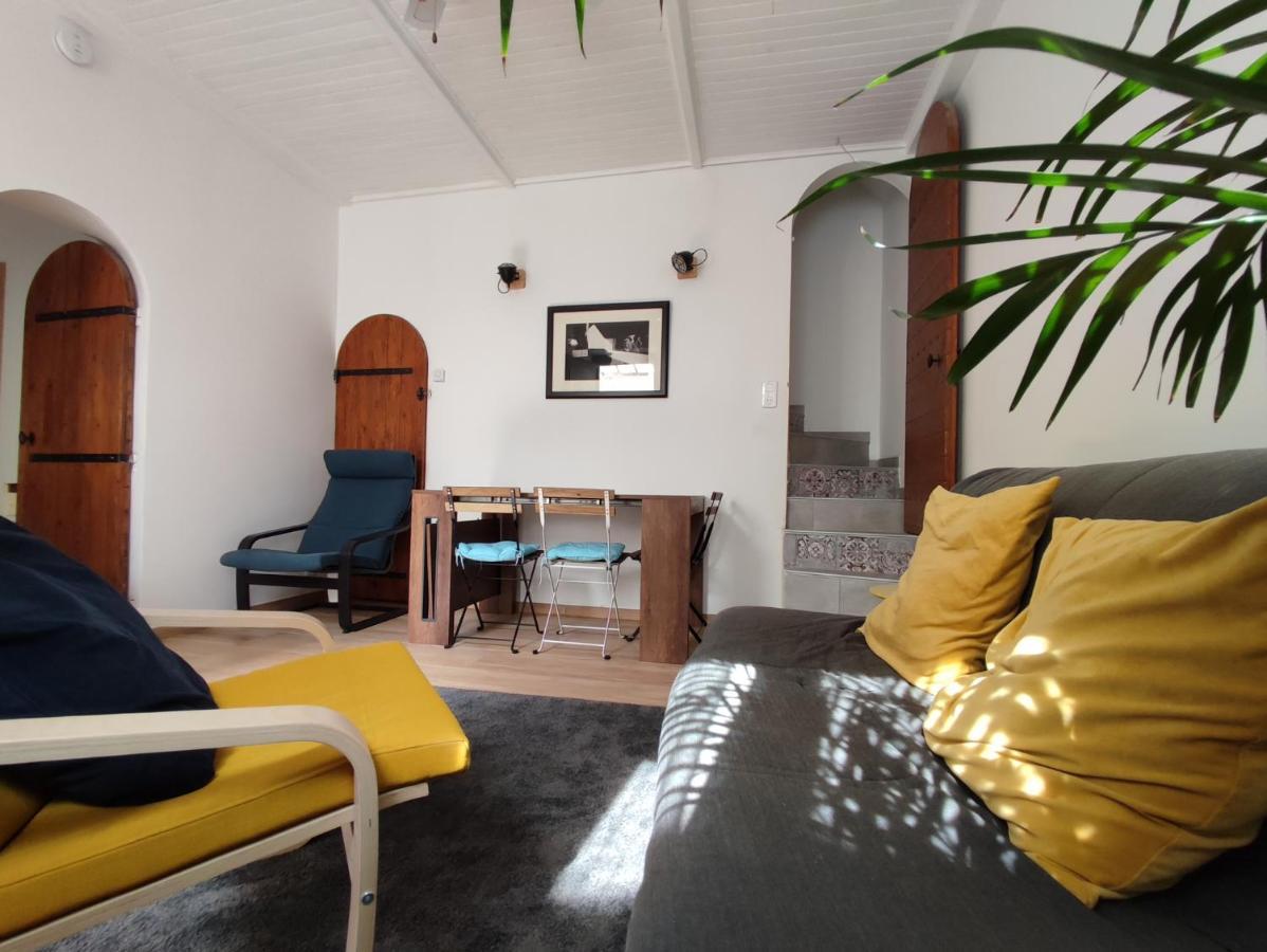 Chambres Tranquilles Proche Centre Ville Arles Exterior photo